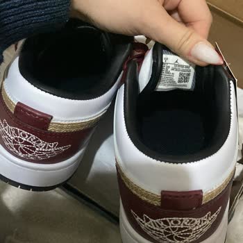 Yanlış Numara Gönderildi, Değişim Ücreti İstendi Ve Müşteri Engellendi