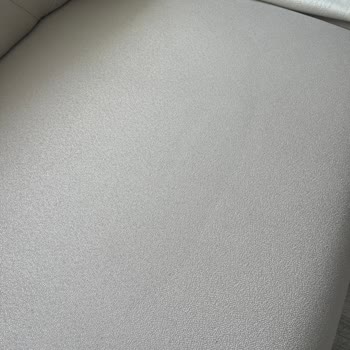 İstikbal'de Leke Tutmayan Koltukta Kumaş Hatası Ve Saygısız Müşteri Temsilcileri