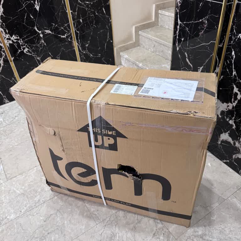 Yurtiçi Kargo Körklüçeşme Çayırova Şubesi Kargomu Kata Çıkarmadan Bırakıp Gitti