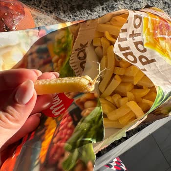 Mutfağım Markasından Donuk Patates Ürününde Bozuk Parçalar Ve Sağlık Riski