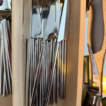 Karaca Çatal Kaşık Ve Tencere Seti Paslanıyor, Servis Yardımı Alınamıyor