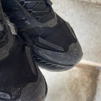 Su Çeken Ve Deforme Olan Ayakkabının İade Ve Değişim Talebi Reddedildi