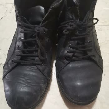 Erzurum FLO Mağazasında Botlarda Açılma Ve Renk Farkı: İade Reddi