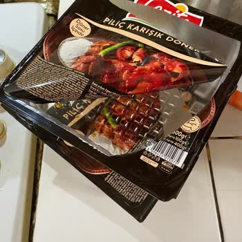 Lezita Dönerde Plastik Parça Bulunması Ve Cevapsız Müşteri Hizmeti