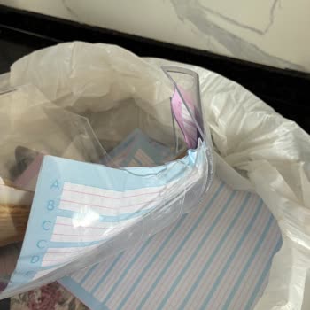 Satıcı Olarak Kırılan Tabaklar İçin Dolap Ve Aras Kargo’dan Tazminat İstiyorum