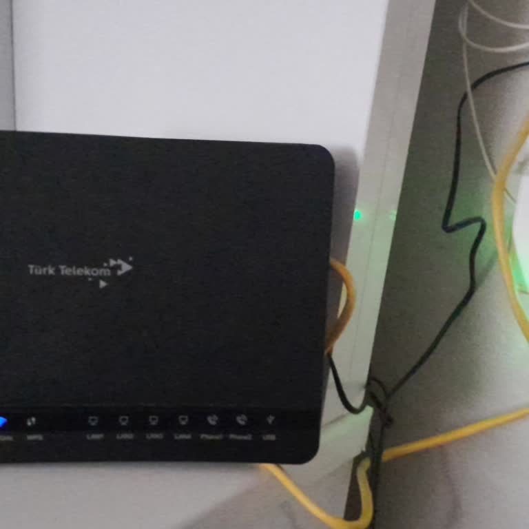 Altı Mart'tan Bu Yana İnternet Kesintisi Ve Cayma Bedeli İptali Talebi