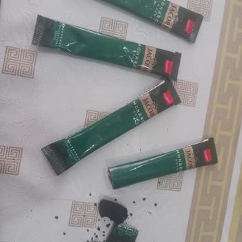 Jacobs Monarch Gold Kahvesinde Kömür Benzeri Yabancı Madde Bulundu Sağlık Endişesi