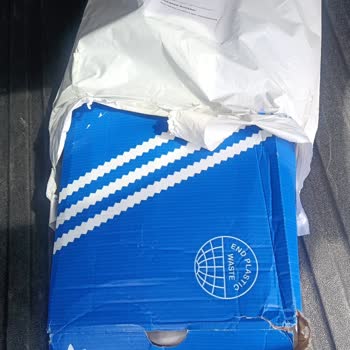 Orijinal Olmayan Ayakkabı, 350 TL Ek Kargo Ve İade Reddi
