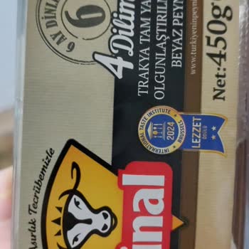 Ünal Peynirde Hamam Böceği Parçaları Ve Müşteri Hizmetlerinden Sessiz Kalınması