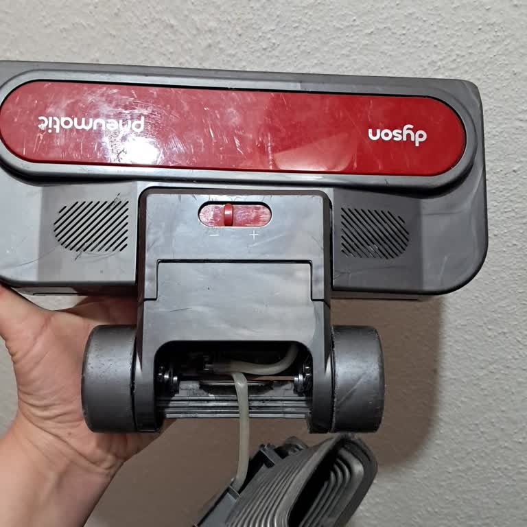 Kırılan Ön Parça İçin Ücretsiz Değişim Talebi Ve Müşteri Hizmetlerinden Yanıtsızlık