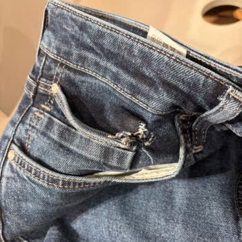 Mavi Kot Pantolon Cep Yırtılması Ve Değişim Talebimin Reddedilmesi