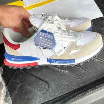 Yanlış Numara Ayakkabı Değişiminde Uzun Gecikme Ve Belirsiz Gönderim Tarihi