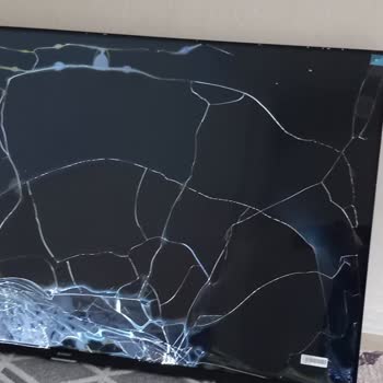 Hasarlı TV Gönderen Tedarikçi İade Talebimizi Reddetti