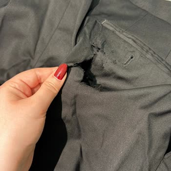 Kalitesiz Takım Elbiseler Ve 6 Aylık Garanti İhlali