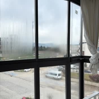 Buharlaşan Katlanır Balkon Camı Ve Güvensiz Kasalar İçin Ücretsiz Garanti Değişimi Talebi