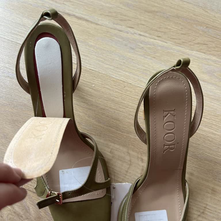 Eksik Parça Ve Defolu Ayakkabı İçin Ücret İadesi Ve Değişim Talebi