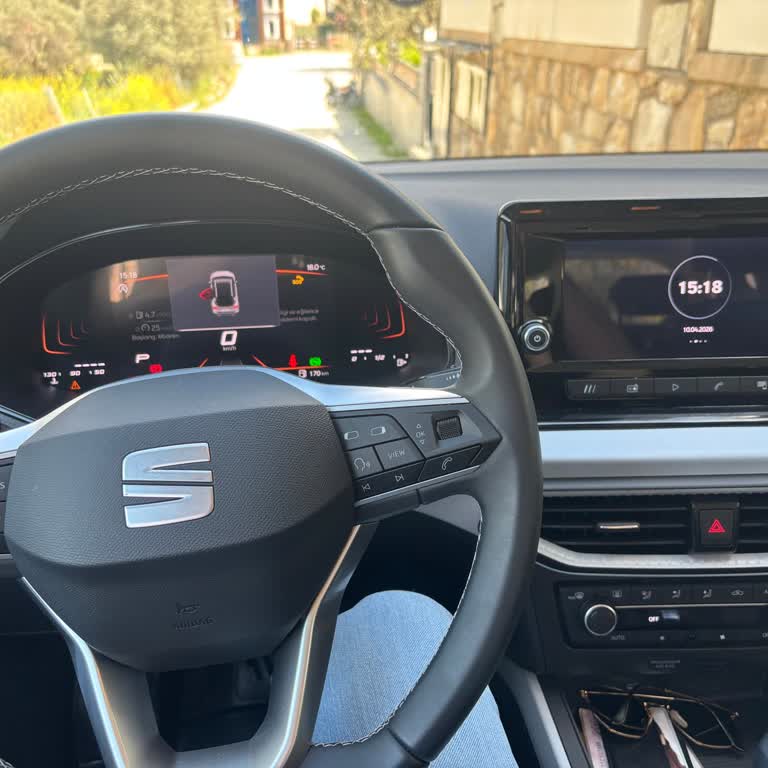 Sıfır Araçta Tekrarlayan Acil Arama Arızası Ve Değişim İsteği