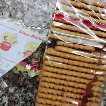 Ülker İkram Sütlü Çikolatalı Üründeki Bisküvilerin Ters Yerleşmesi Üretim Süreci İncelemesi İstendi