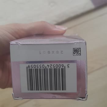 Revitalift Göz Serumu Renk Değişikliği Ve Etki Sorunu