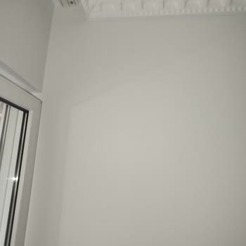 Katalog Renginden Farklı Mavi Boya Rengi