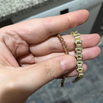 Reis Kuyumculuk İşbirliği Bilekliklerde Yanıltıcı Malzeme Bilgisi Ve Hızlı Kararma