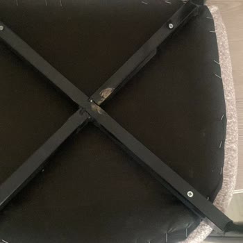 Teslim Edilmeyen Sandalye Ve Uzun Süreli Oyalama Nedeniyle Yaşadığım Mağduriyet