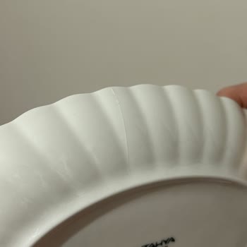 Hasarlı Yemek Takımına Değişim İsteği