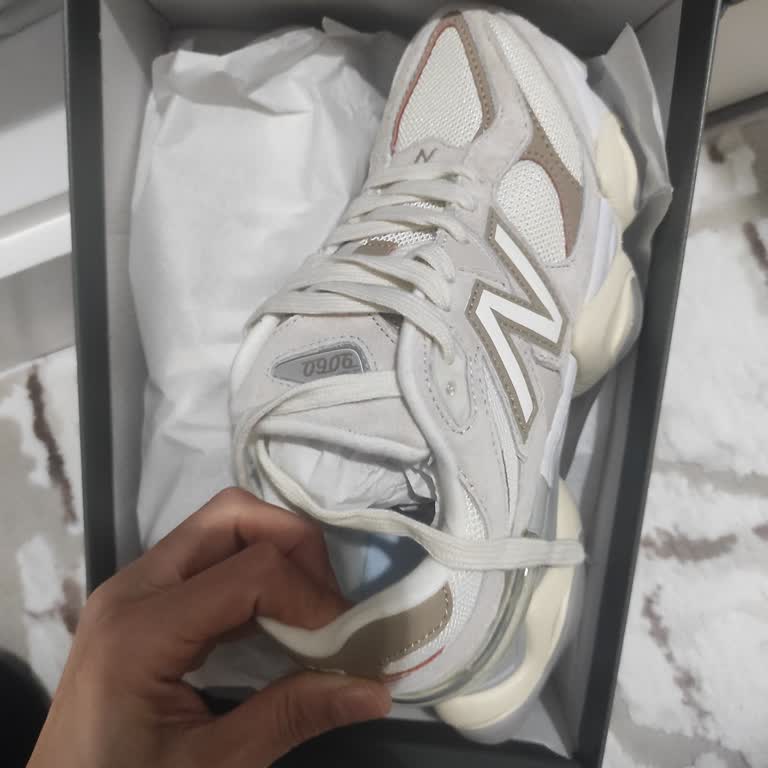 Yanlış Numara Gönderildi, 4 Gün Cevapsız Kaldım Ve İade Talep Ediyorum