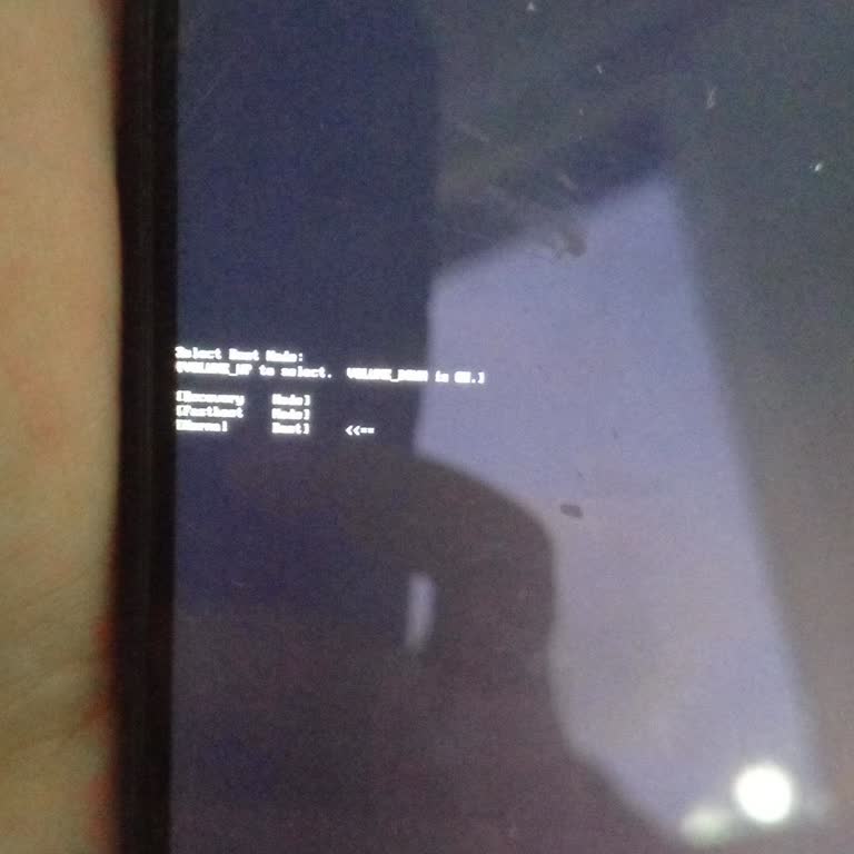 Omix X300 Telefonum Açılmıyor, Logo Yanıp Sönüyor