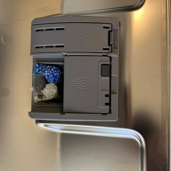 Bosch Seri 4 Silence Bulaşık Makinesinde Yıkama Ve Kurutma Performansı Yetersiz