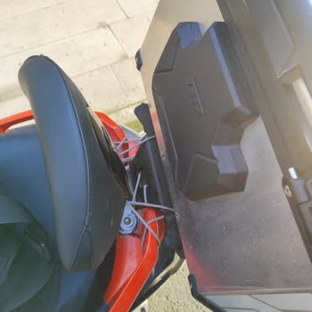 Kısa Sürede Kırılan Arka Çanta Demiri İçin Değişim Ve İade Talebi