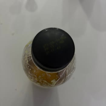 Şişmiş Ve Patlamak Üzere Olan Portakal Suyu, Aşırı Asitli Ve Çocukların Hayal Kırıklığı