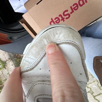 Tommy Hilfiger Ayakkabısında Açılma Ve Mağaza Red Cevabı