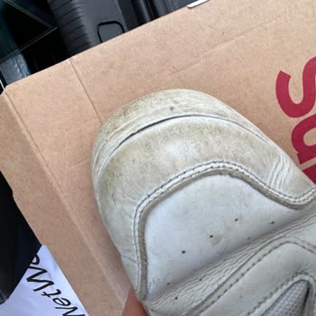 Tommy Hilfiger Ayakkabısında Açılma Ve Mağaza Red Cevabı