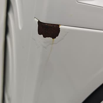 Bosch Buzdolabımda Kısa Sürede Aşırı Paslanma Ve Ücretsiz Değişim Talebi