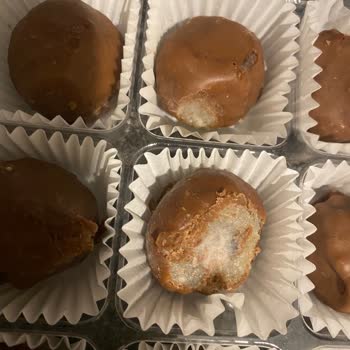 Kocaeli İzmit Belsa Çağrı Markette Satılan Çikolata Kaplı Hindistan Cevizi Topları Küflü Çıktı