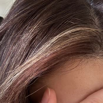 Aldığım Ombre İşlemi Saç Renginde Turunculaşma Ve Yıpranma Nedeniyle 14.000 TL İade Talebi