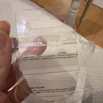 Sıfır Satılan Airpods Pro 3 Daha Önceden Aktive Edilmiş