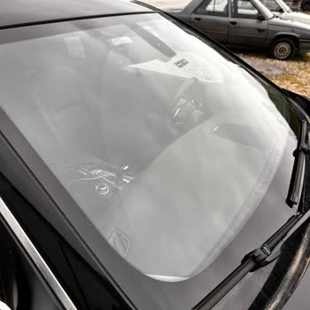 Tüvtürk Cam Hasarını Keyfi Olarak Belirlemesi Ve Sigorta Mağduriyeti