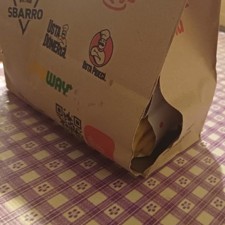 Soğuk Ve Patlak Gelen Sipariş İçin Ücret İadesi Talebi