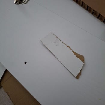 Kırık Rose TV Teslimatı Ve BİM’in Sorumluluk Reddi