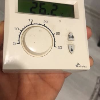 Pil Kapağı Kırık Olan Termostat İçin Yedek Parça Satın Alınamaması Ve Çözüm Odaklı Destek Eksikliği