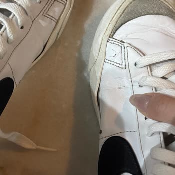 Nike Blazer Mid ‘77 Modelinde Yan Açılma Sorunu Sürekli Tekrarlıyor