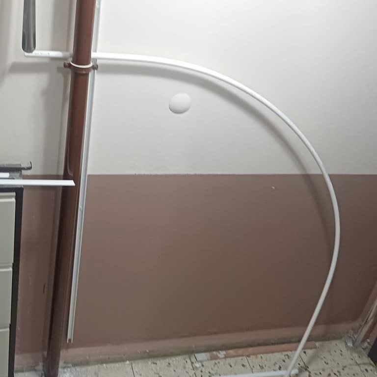 İzinsiz Kablolama Çalışması Duvarları Delerek Hasara Ve Kapı Otomatiği Arızasına Neden Oldu