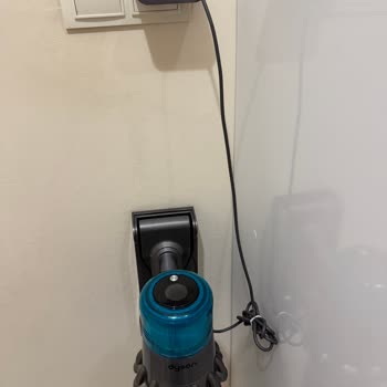 Dyson V15 Batarya Sorunu Ve Garantili Ücretsiz Değişim İsteği