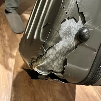 Sunexpress’te Hasarlı Bagaj Teslimi Ve Müşteri İhmaline Dair Şikayet