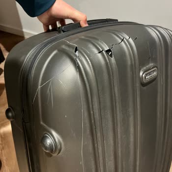 Sunexpress’te Hasarlı Bagaj Teslimi Ve Müşteri İhmaline Dair Şikayet