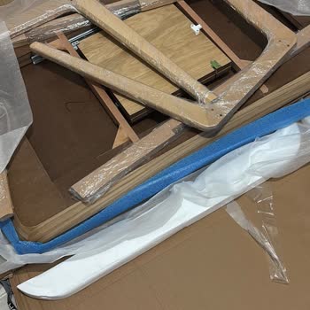 Teslim Tarihi Gecikmesi Ve Yanlış Renkli Ürün: Mağaza Hizmetinde Eksik Bilgilendirme