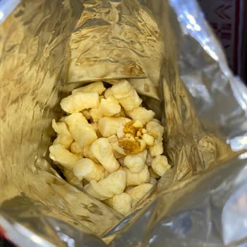 Çerezza Cipsinde Sert Taş Parça Ve Kötü Koku: Sağlık Riski Ve Güven Sarsıntısı