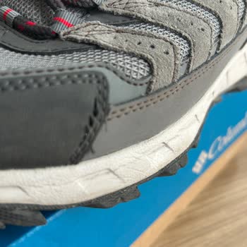 Az Kullandığım Ayakkabının Yanı Açıldı, Mağaza Kullanıcı Hatası İddiası